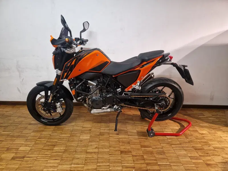 KTM 690 Duke (2016 - 19) (4)