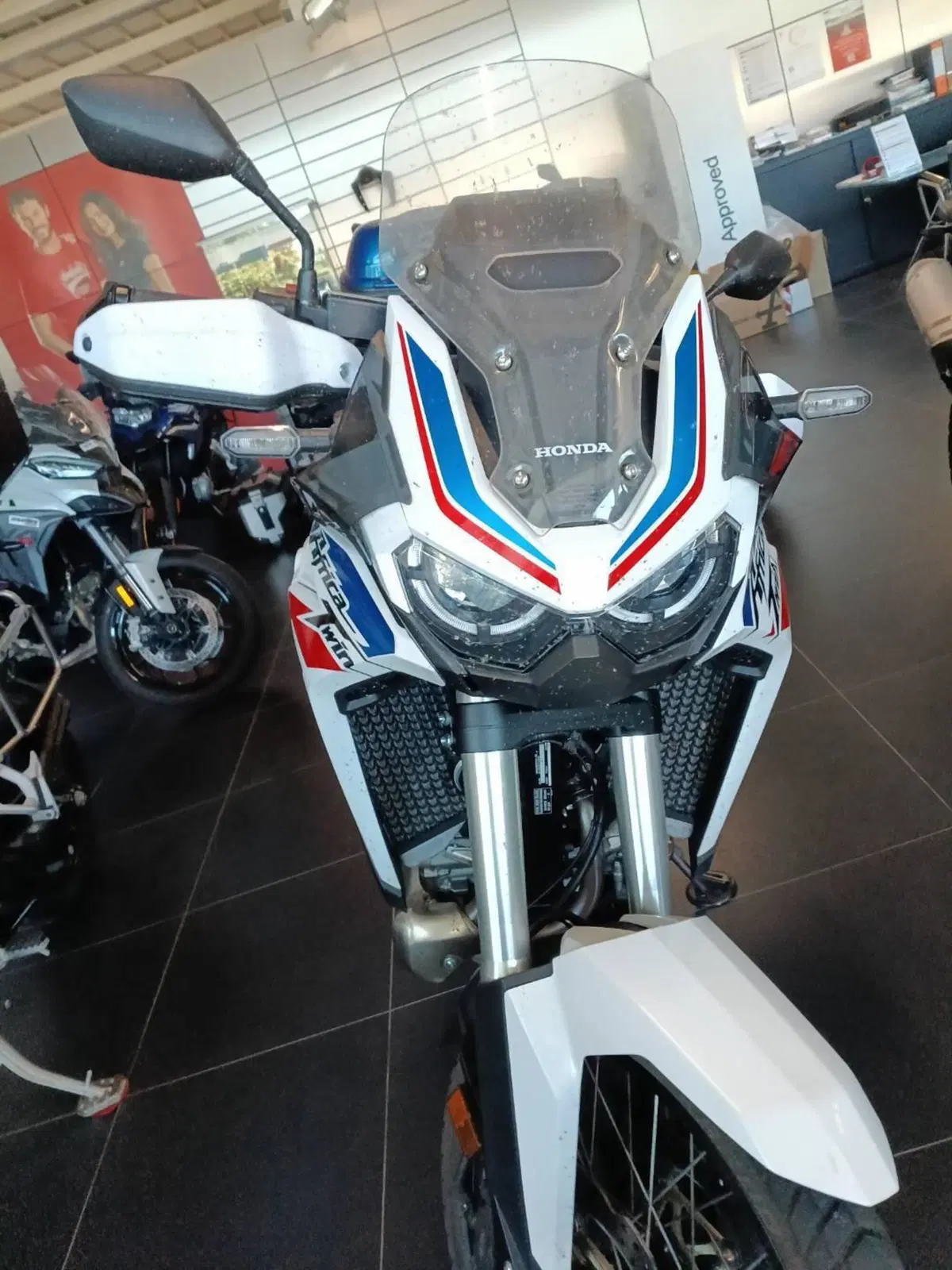 Honda Africa Twin CRF 1100L (2020 - 21) (8)