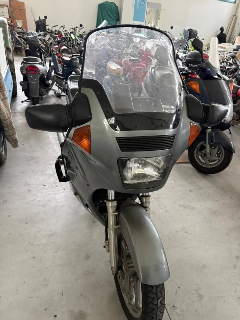 Kawasaki GTR  (3)