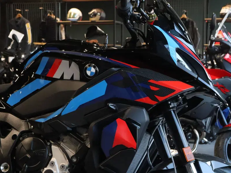 Bmw M 1000 XR (2024 - 26) (2)