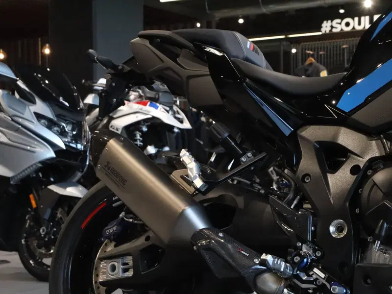 Bmw M 1000 XR (2024 - 26) (3)
