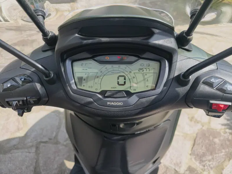 Piaggio Beverly 310 S (2025 - 26) (4)