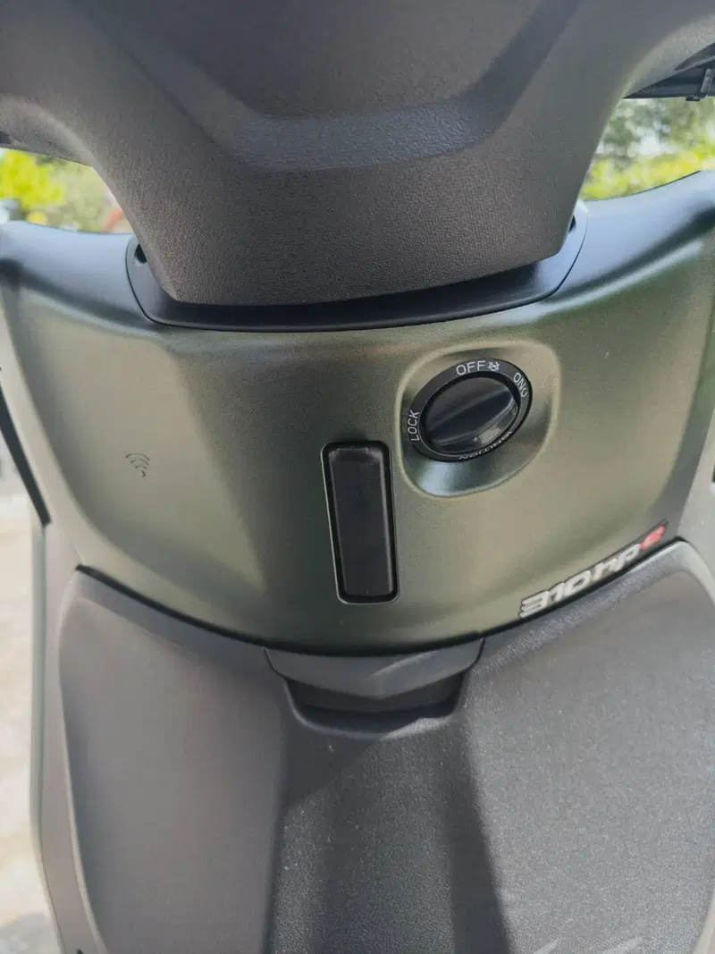 Piaggio Beverly 310 S (2025 - 26) (12)