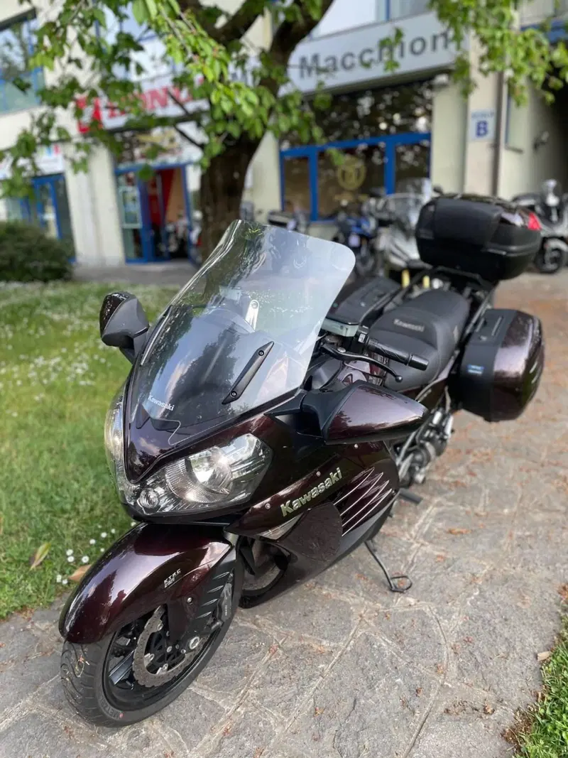 Kawasaki GTR 1400 ABS (2010 - 14) (3)