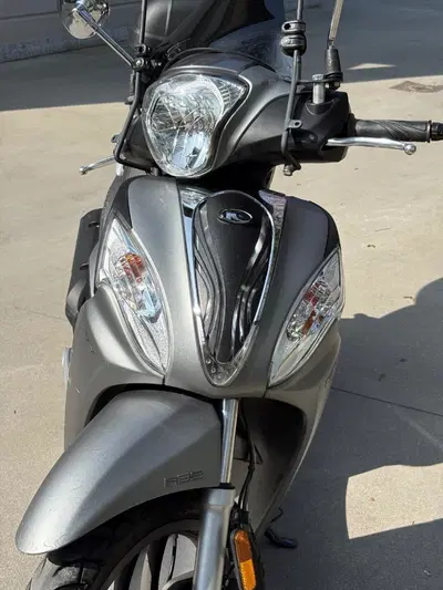 Kymco People 125i One (2021 - 25) usata