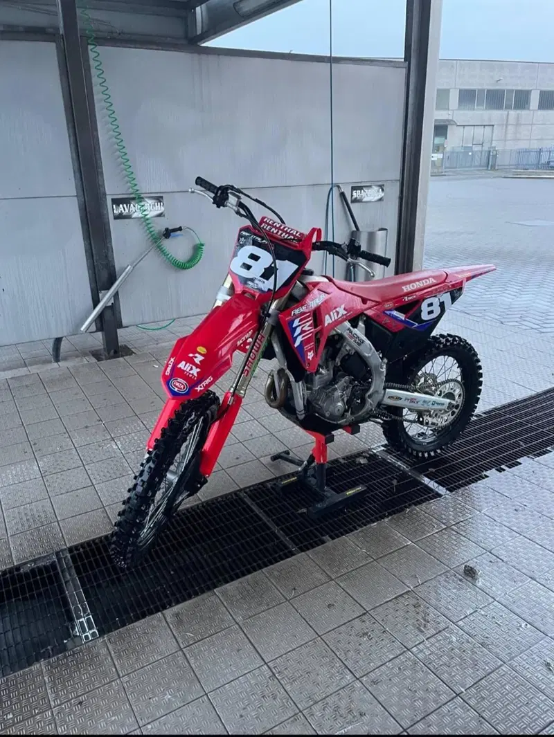 Honda CRF 250R (2025)