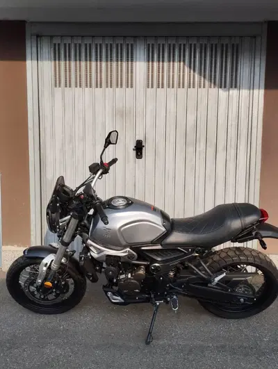 Voge Trofeo 300ACX Scrambler (2021 - 26) usata