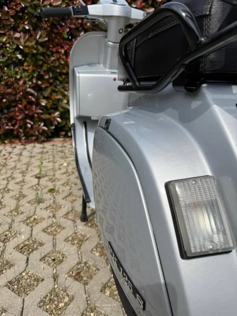 Piaggio PK125S (5)