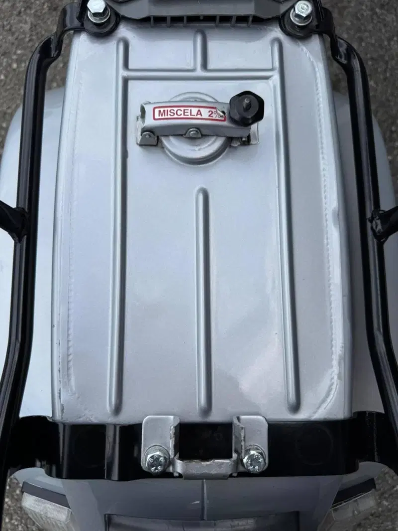 Piaggio PK125S (13)