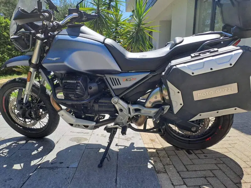 Moto Guzzi V85 TT (2019 - 20)