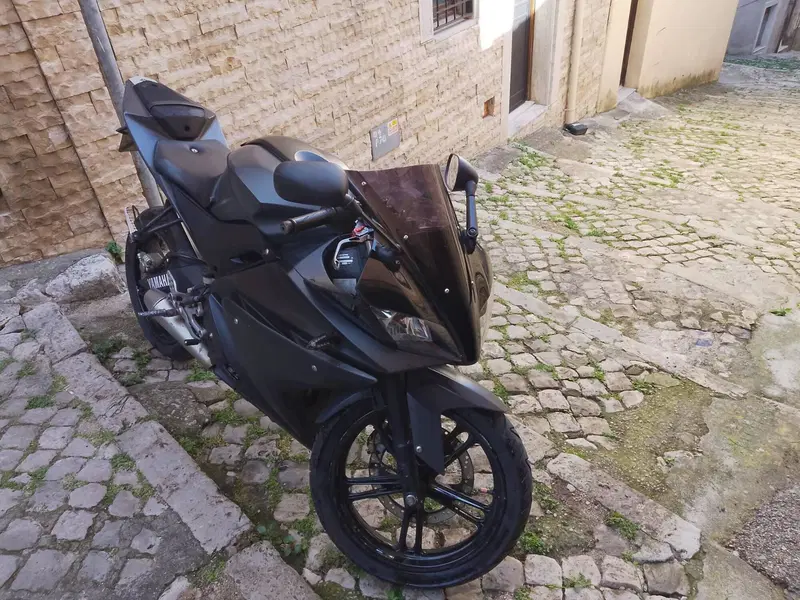 Yamaha YZF R125 (2008 -13)