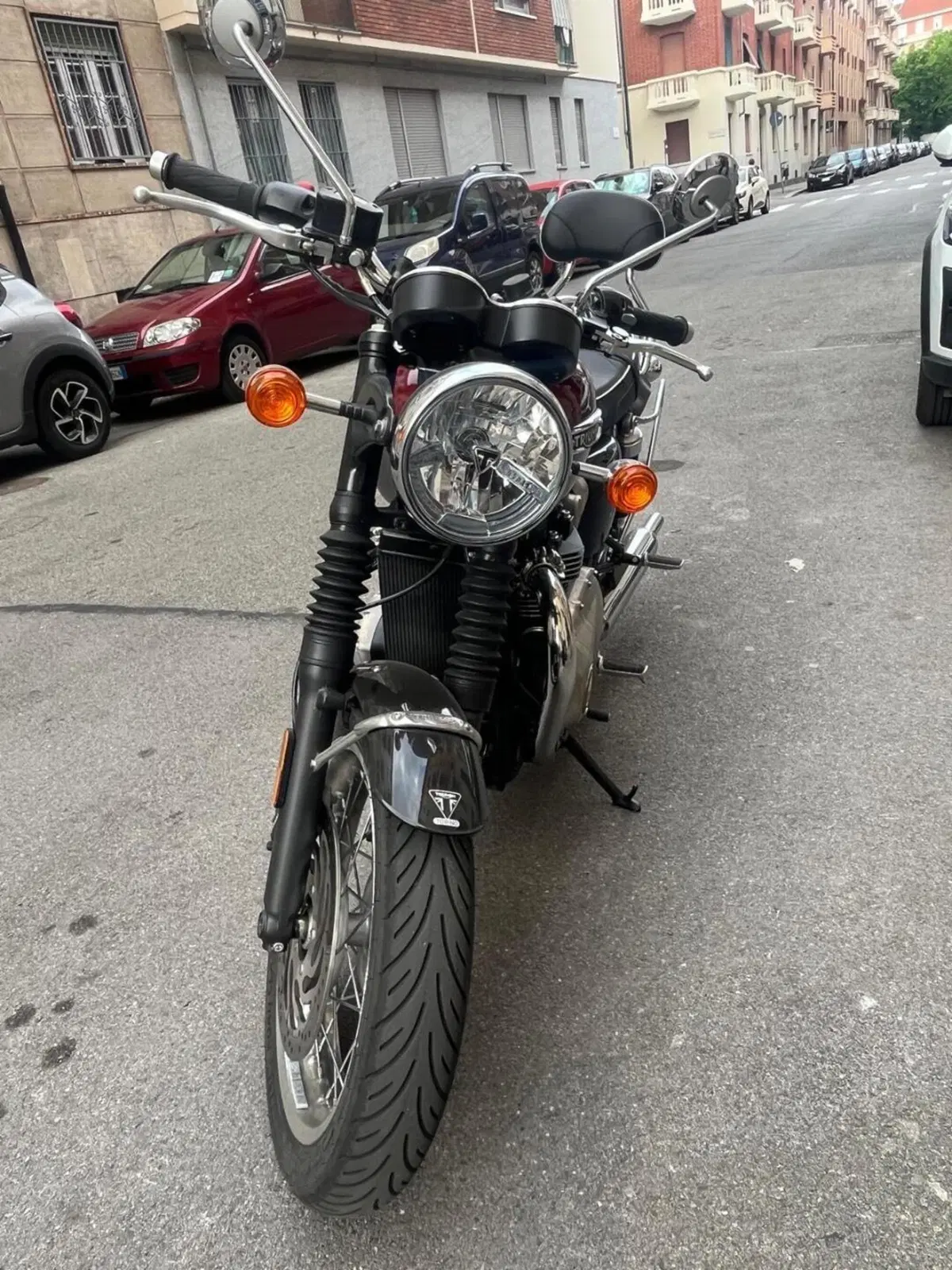 Triumph Bonneville T120 Gold Line Edition (2022 - 23) (4)