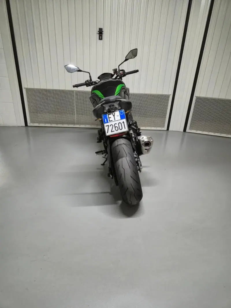 Kawasaki Z 900 SE (2022 - 24) (3)