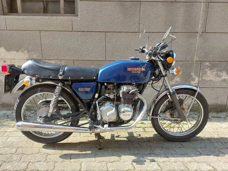 Honda CB 400 FOUR (2)