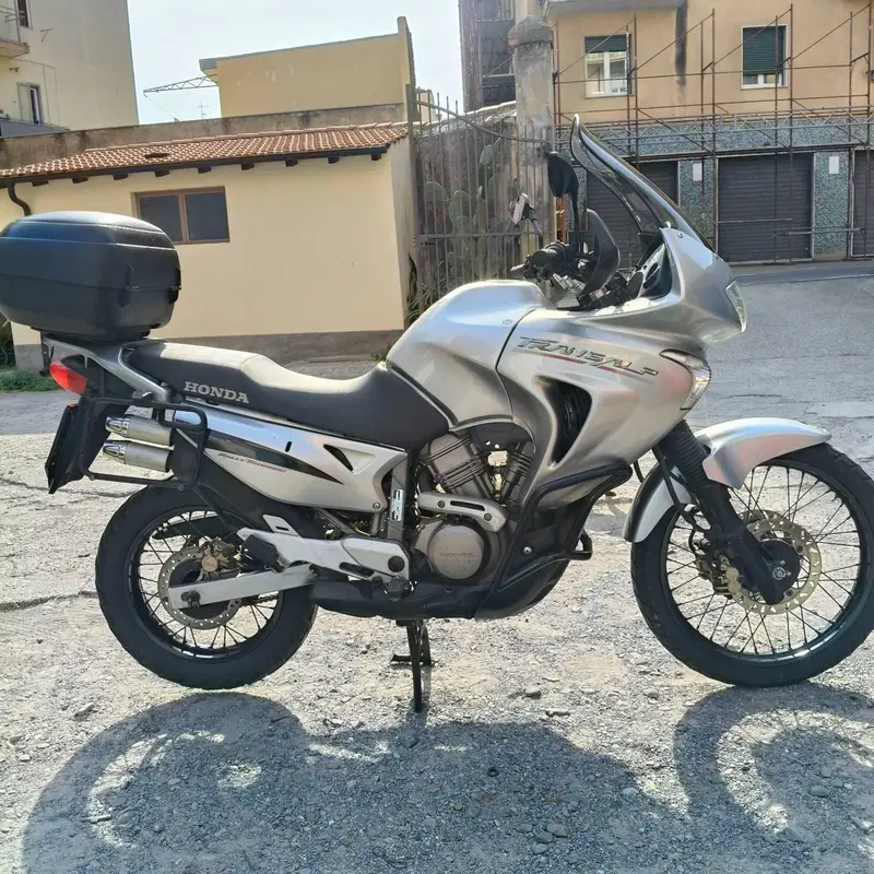 Honda Transalp XL 650V (2005 - 06) (2)