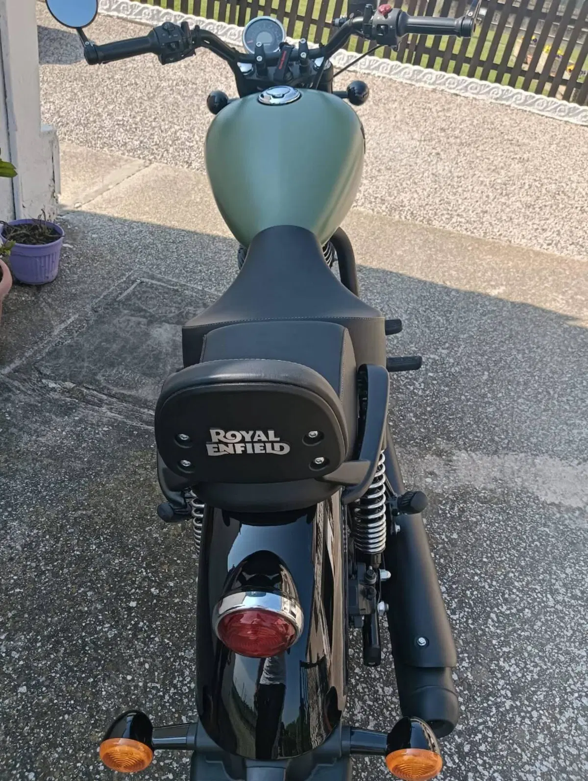 Royal Enfield Meteor 350 (2021 - 26) (7)