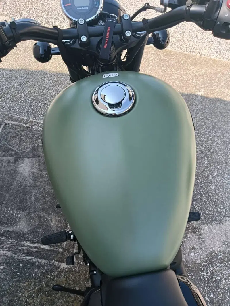 Royal Enfield Meteor 350 (2021 - 26) (11)