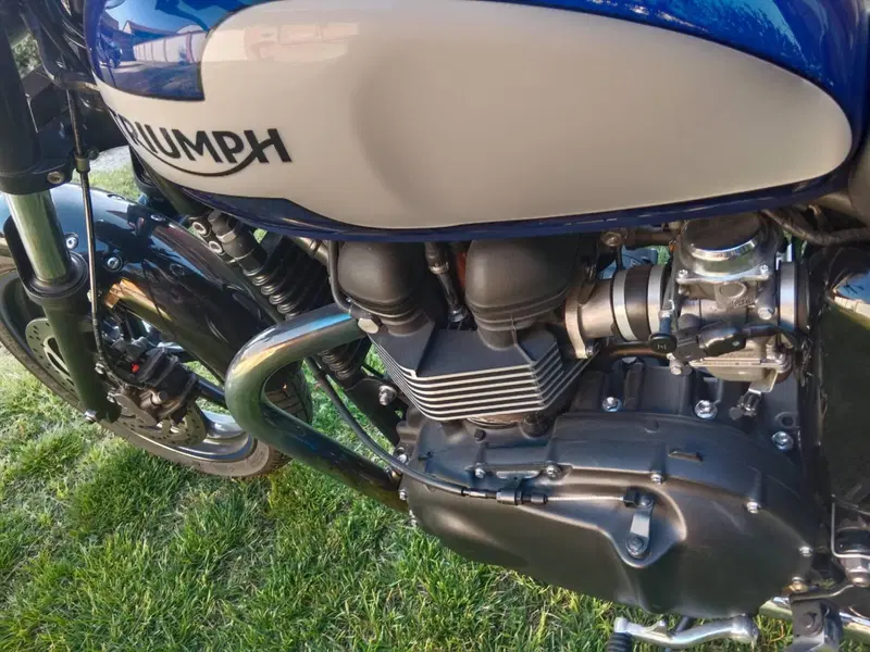 Triumph Bonneville T100 (2008 - 16) (3)