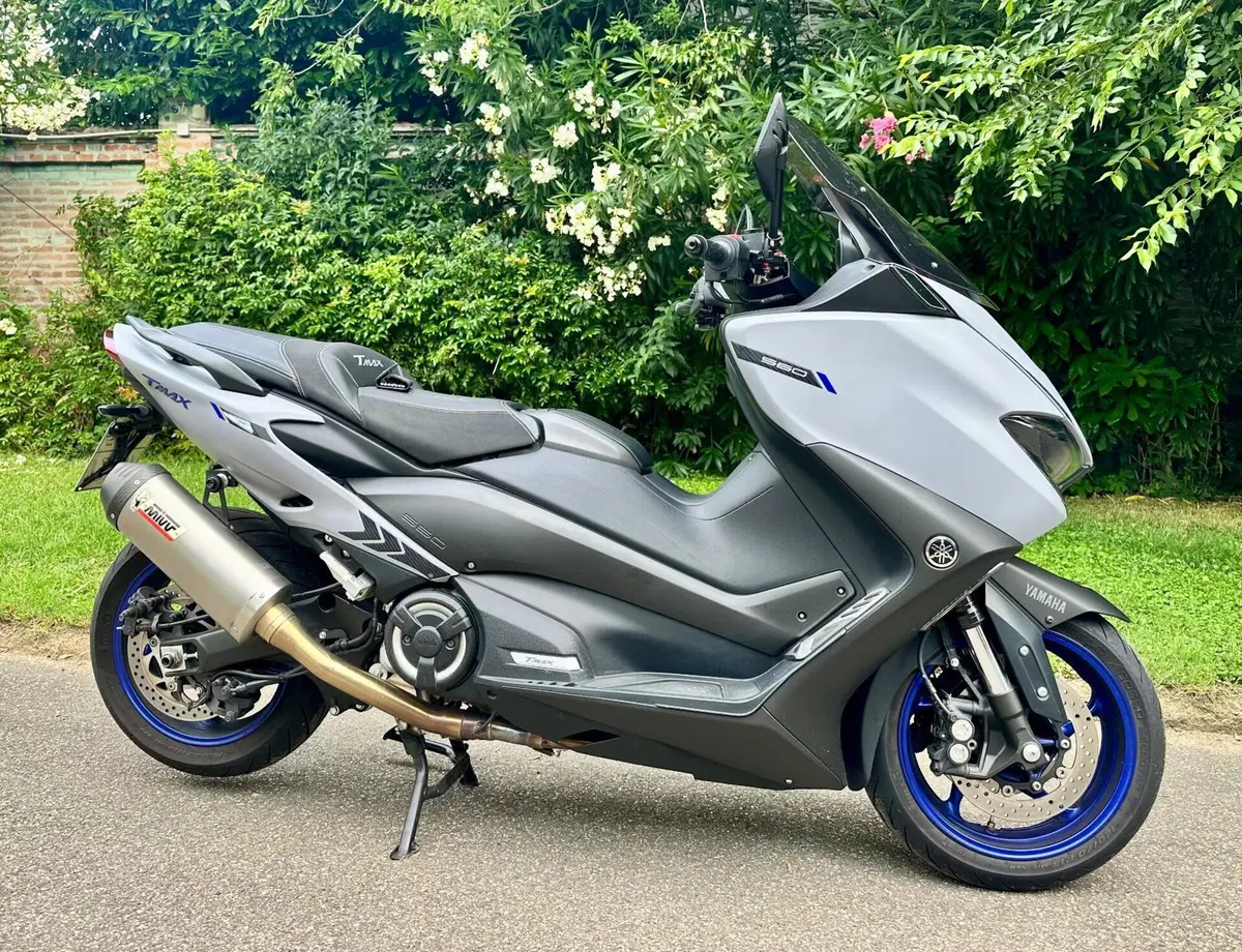 Yamaha T-Max 560 (2020 - 21) (15)