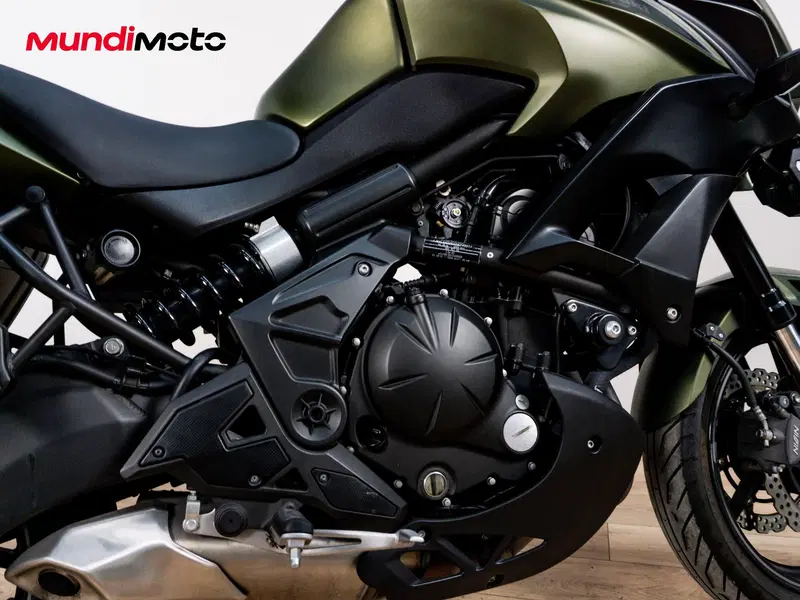 Kawasaki Versys 650 Tourer Plus SE (2017) (4)