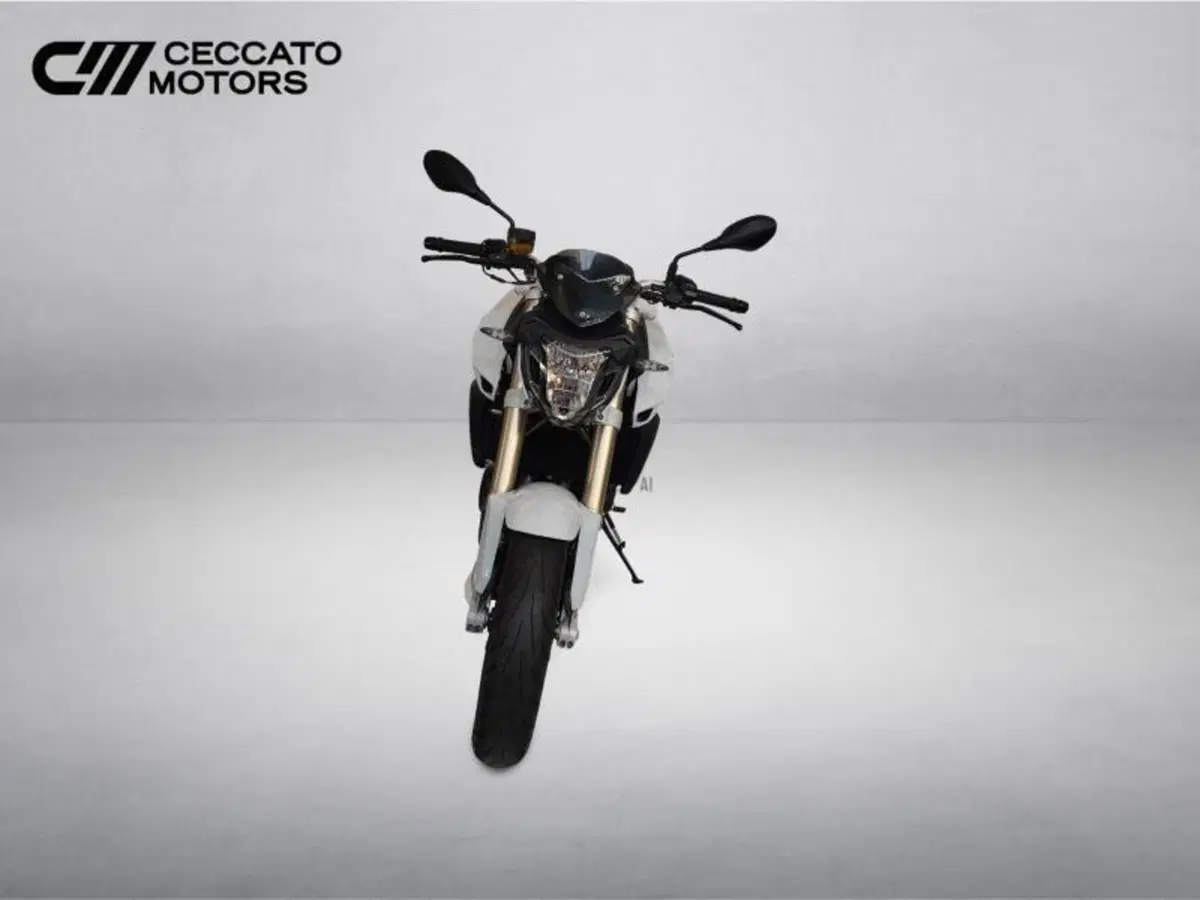 Bmw F 800 R (2015 - 16) (10)
