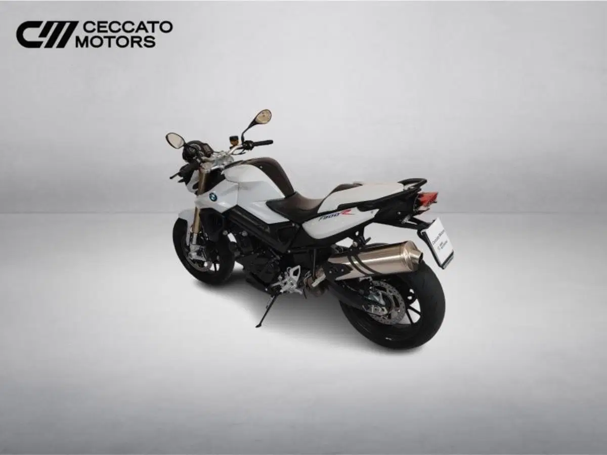 Bmw F 800 R (2015 - 16) (7)