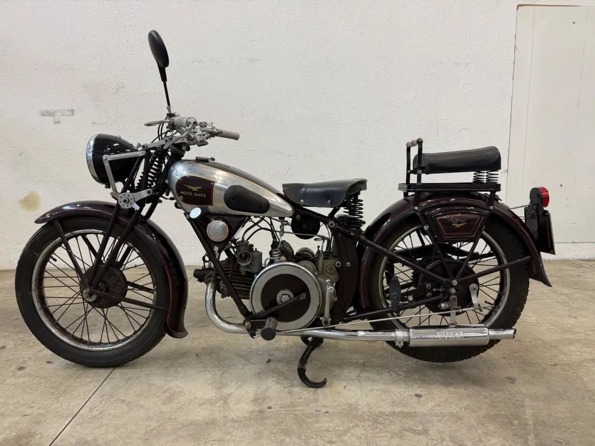 Moto Guzzi Sport 15 (14)