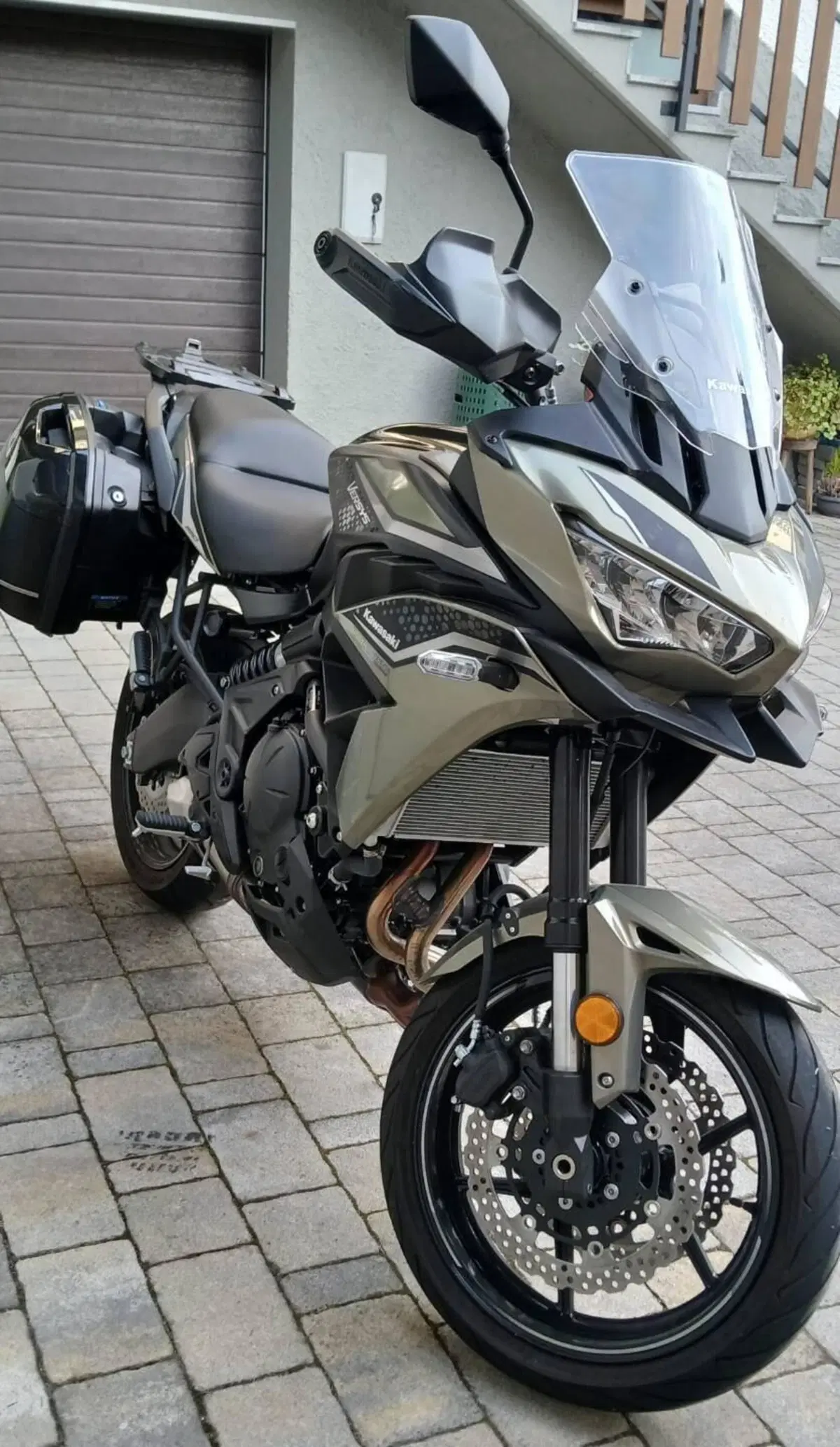 Kawasaki Versys 650 (2021 - 24) (3)