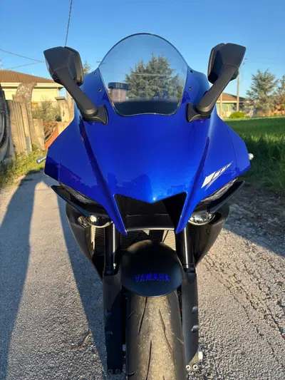 Yamaha YZF R1 (2020 - 25) usata