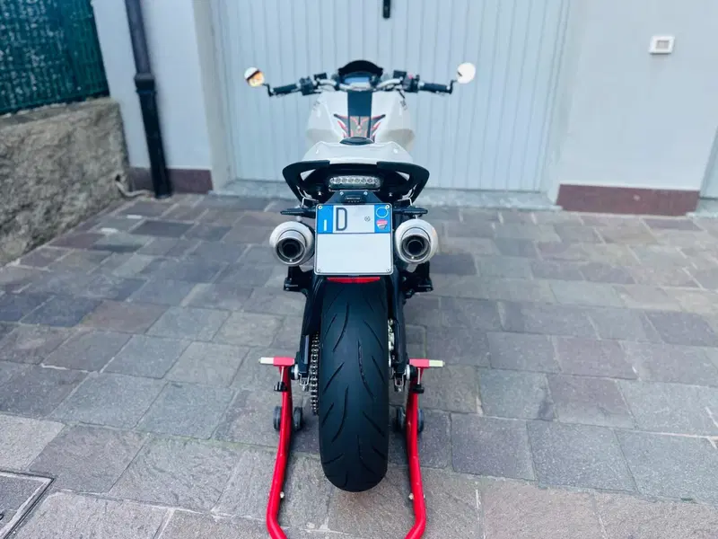 Ducati Monster 696 (2008 - 13) (6)