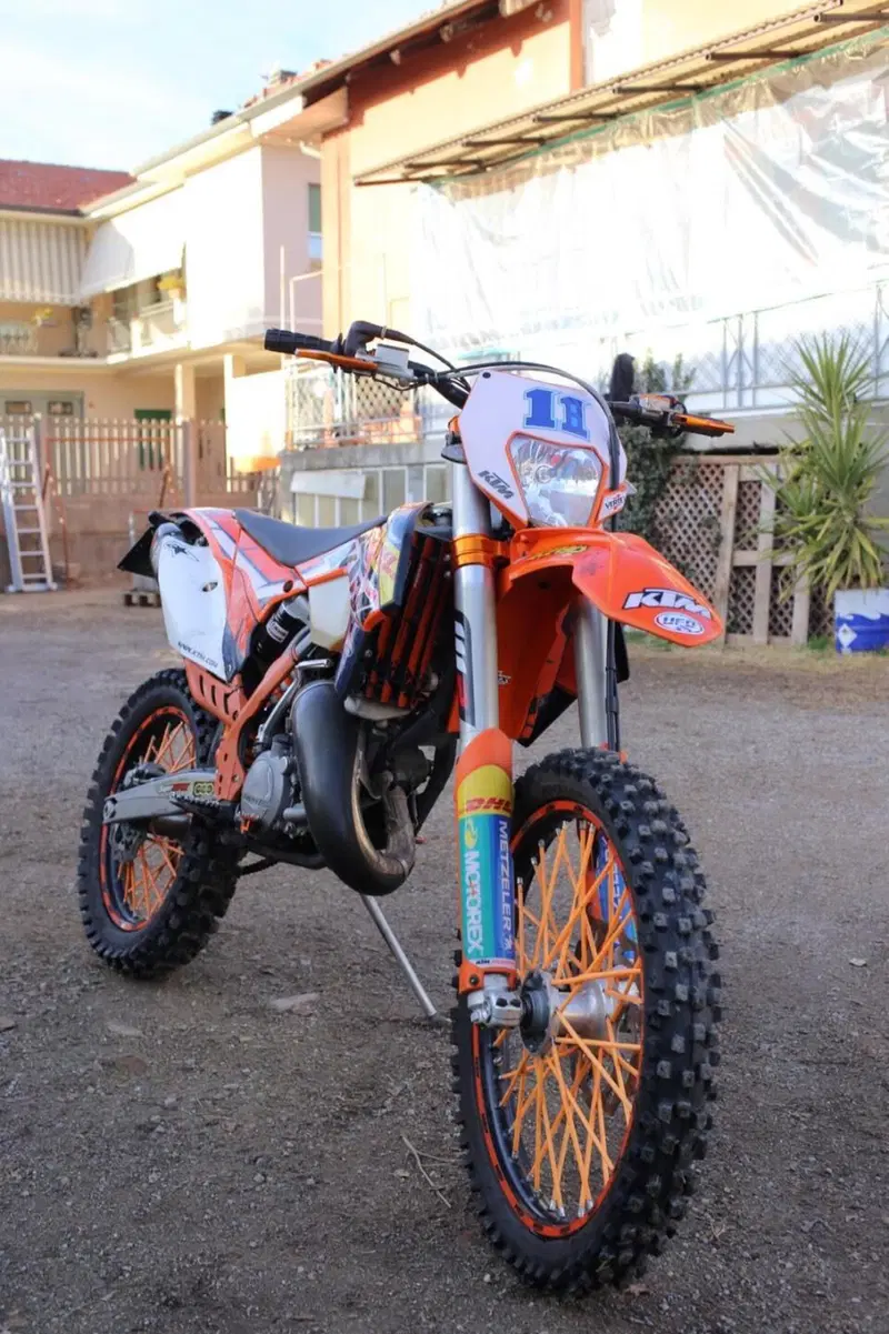 KTM 125 EXC Six Days (2014) (5)