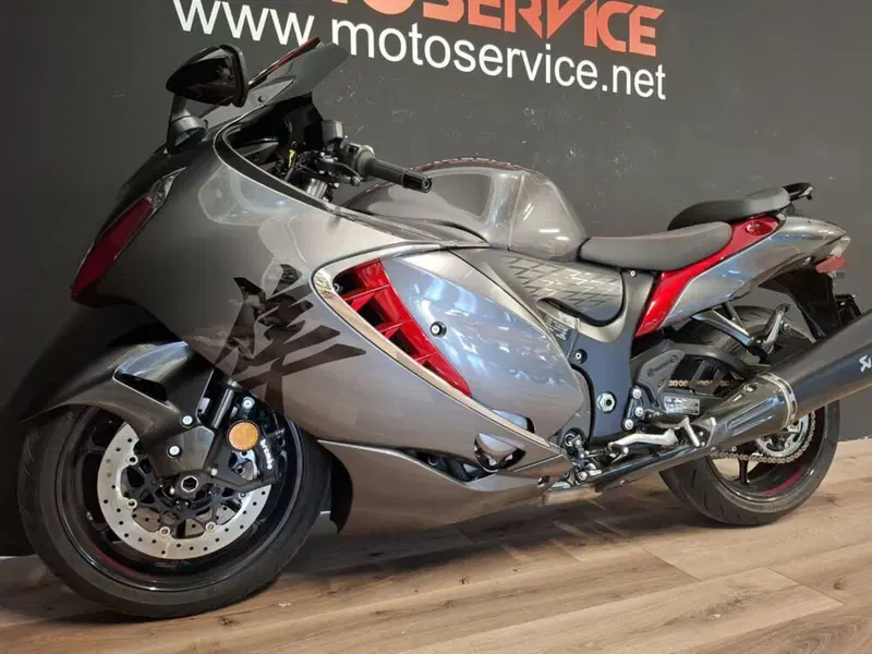 Suzuki GSX 1300 R Hayabusa (2021 - 24) (2)
