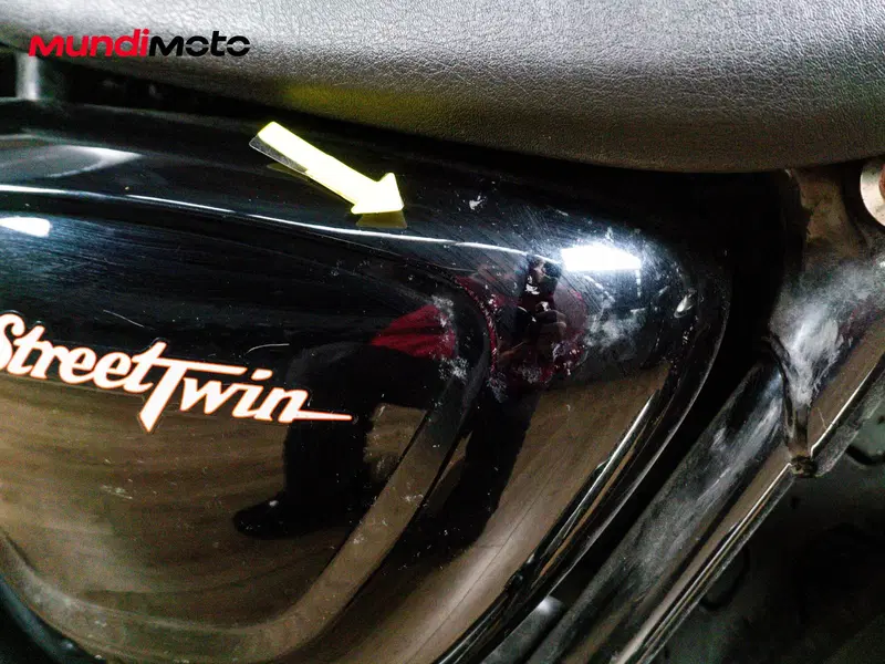 Triumph Street Twin 900 (2017 - 18) (17)