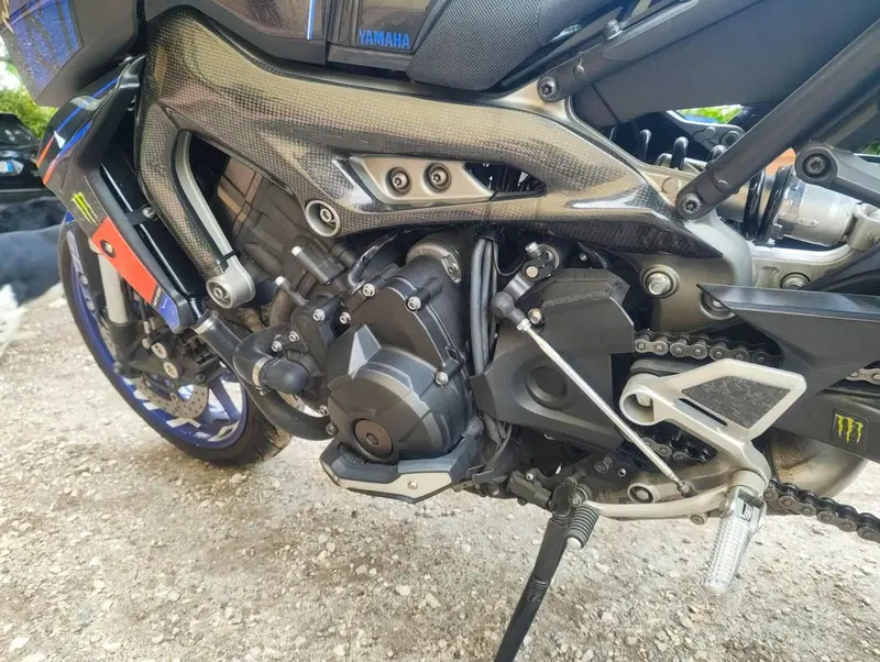 Yamaha MT-09 ABS (2013 - 15) (16)