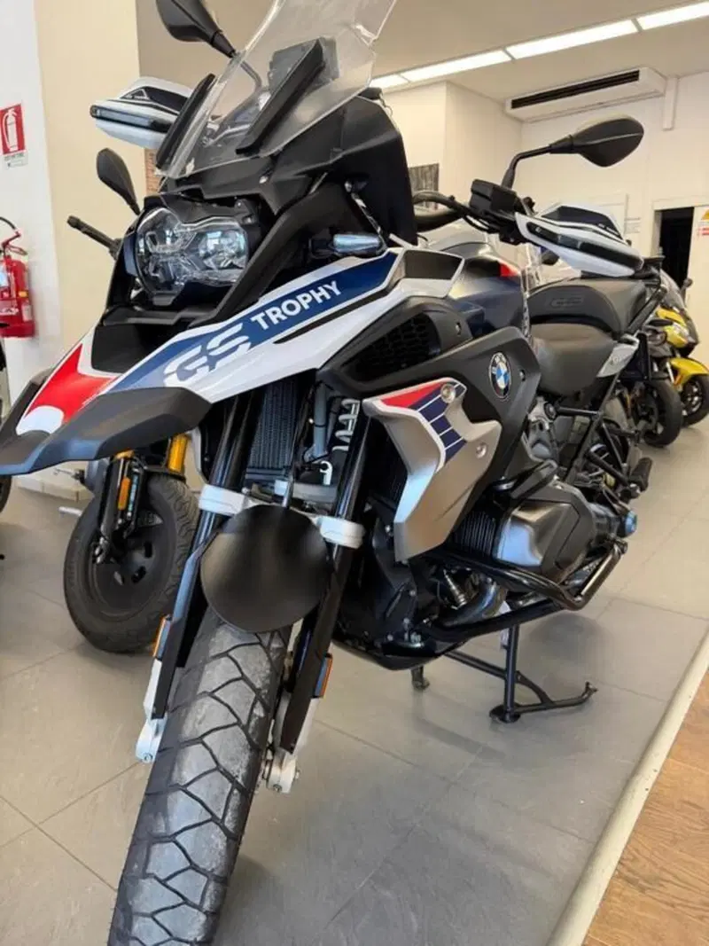 Bmw R 1250 GS (2021 - 24) (2)