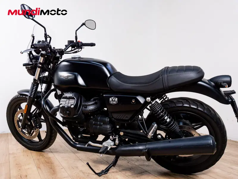 Moto Guzzi V7 850 Stone Special Abs (2021) (7)