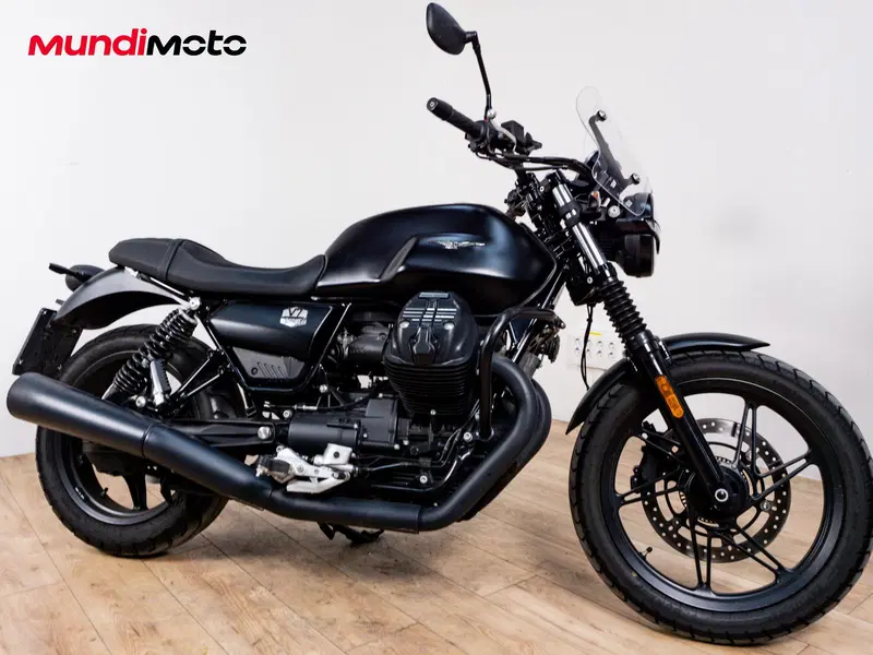 Moto Guzzi V7 850 Stone Special Abs (2021) (2)