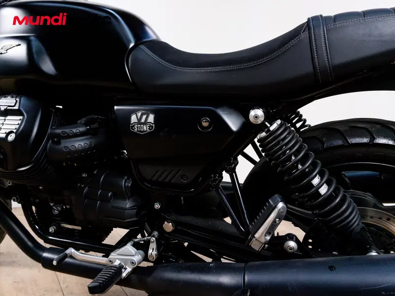 Moto Guzzi V7 850 Stone Special Abs (2021) (10)