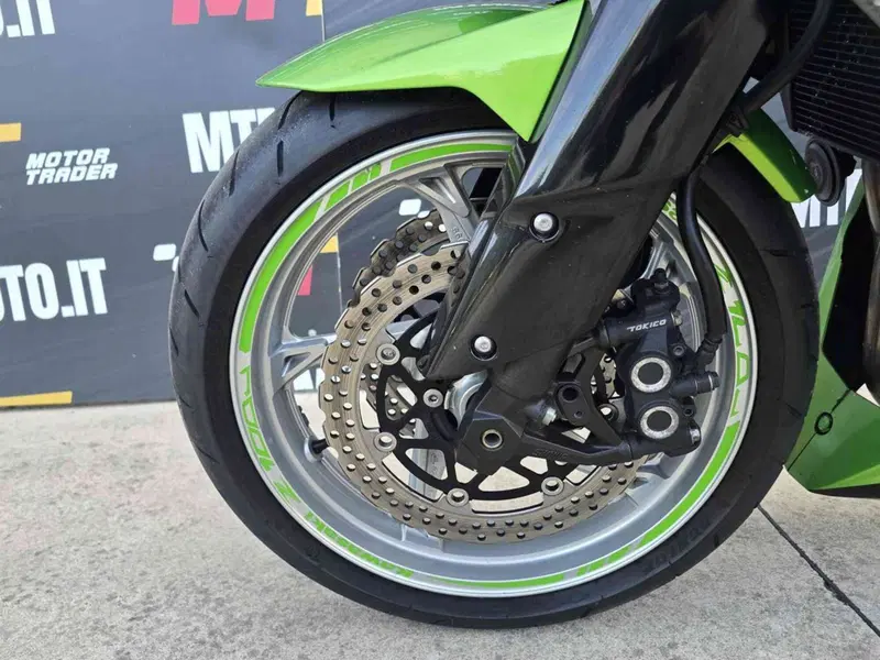 Kawasaki Z 1000 (2010 - 13) (17)