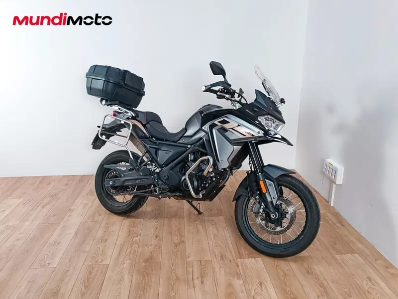 Voge Valico 650DSX (2021 - 24) (2)