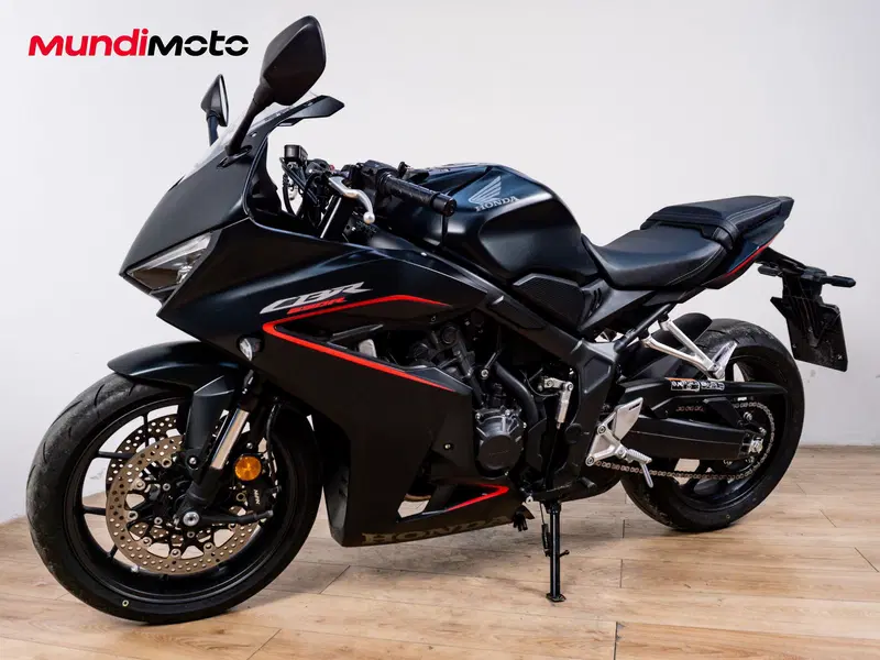 Honda CBR 650 R E-Clutch (2024 - 26) (8)