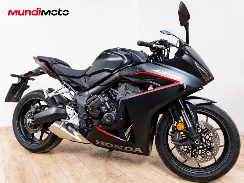 Honda CBR 650 R E-Clutch (2024 - 26) (2)
