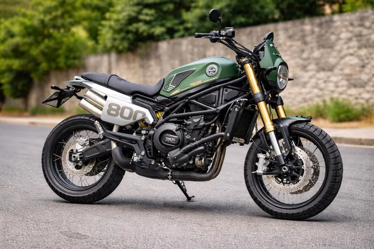 Benelli Leoncino 800 Trail (2022 - 26)