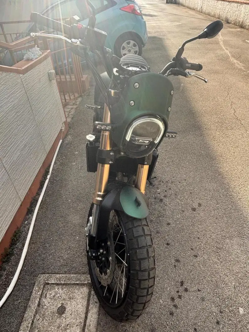 Benelli Leoncino 800 Trail (2022 - 26) (5)