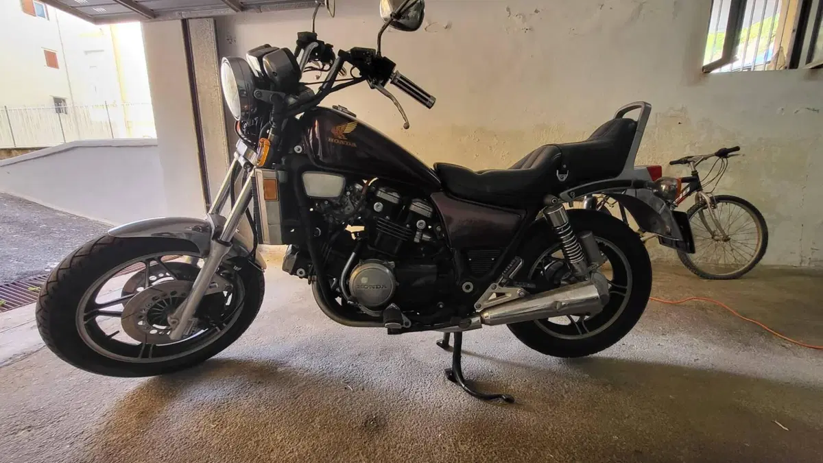 Honda vf 750 (3)