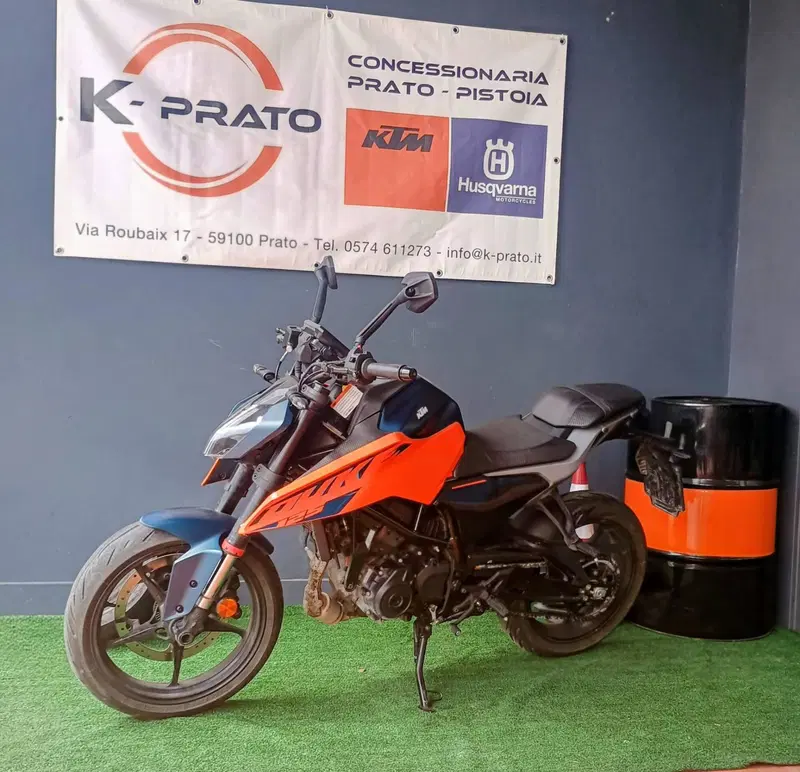 KTM 125 Duke (2024 - 25) (2)