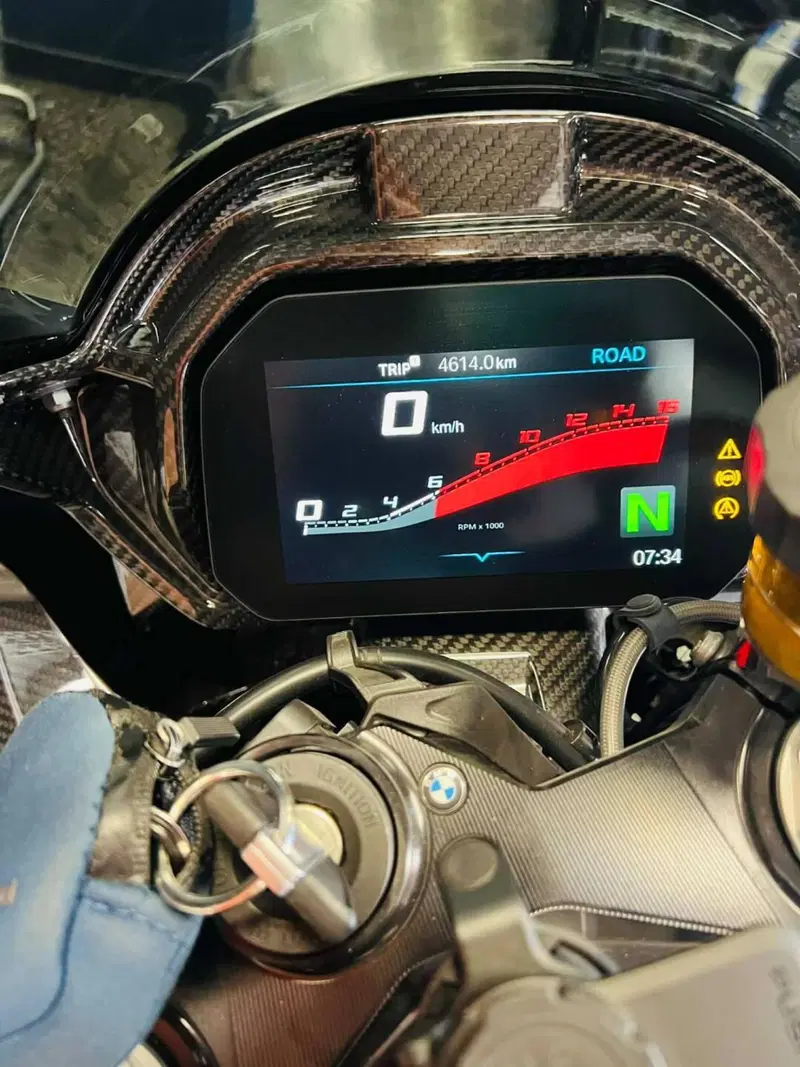 Bmw M 1000 RR (2023 - 24) (2)