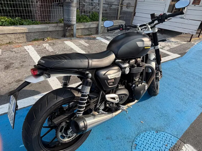 Triumph Speed Twin 1200 (2021 - 24) (6)