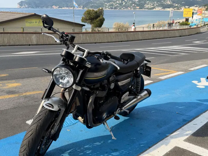 Triumph Speed Twin 1200 (2021 - 24) (8)