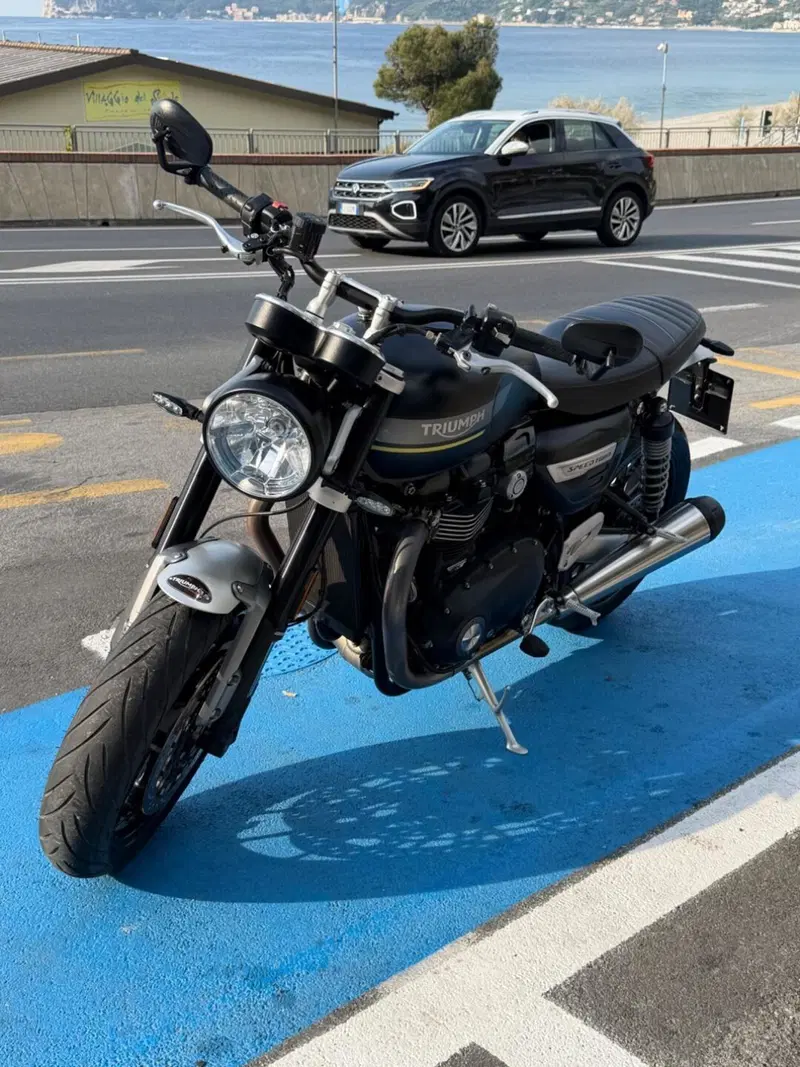 Triumph Speed Twin 1200 (2021 - 24) (9)